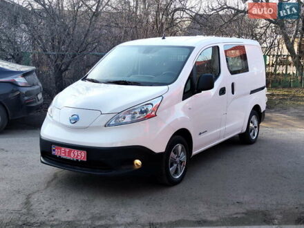 Ниссан e-NV200 2020 в Новых Санжарах на Automoto.ua Белый Ниссан e-NV200, объемом двигателя 0 л и пробегом 52 тыс. км за 14500 $, фото 1 на Automoto.ua