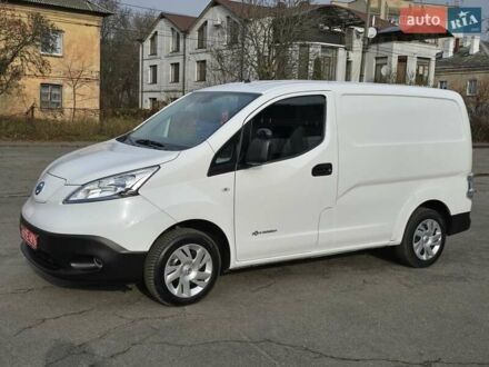 Білий Ніссан e-NV200, об'ємом двигуна 0 л та пробігом 43 тис. км за 18000 $, фото 1 на Automoto.ua