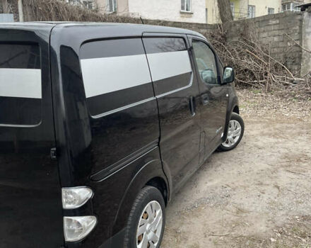 Черный Ниссан e-NV200, объемом двигателя 0 л и пробегом 96 тыс. км за 7900 $, фото 9 на Automoto.ua