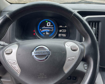 Черный Ниссан e-NV200, объемом двигателя 0 л и пробегом 96 тыс. км за 7900 $, фото 5 на Automoto.ua