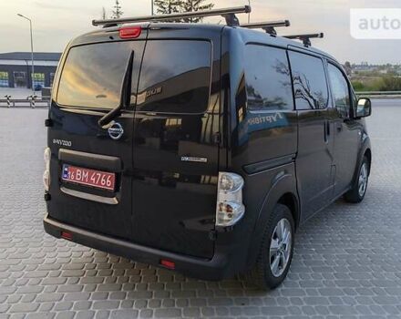 Черный Ниссан e-NV200, объемом двигателя 0 л и пробегом 120 тыс. км за 12500 $, фото 10 на Automoto.ua