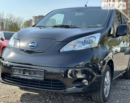 Чорний Ніссан e-NV200, об'ємом двигуна 0 л та пробігом 134 тис. км за 10550 $, фото 7 на Automoto.ua