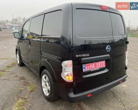 Черный Ниссан e-NV200, объемом двигателя 0 л и пробегом 48 тыс. км за 10500 $, фото 9 на Automoto.ua