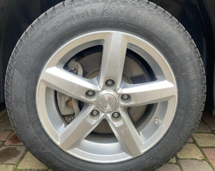 Черный Ниссан e-NV200, объемом двигателя 0 л и пробегом 48 тыс. км за 10850 $, фото 11 на Automoto.ua