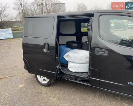 Черный Ниссан e-NV200, объемом двигателя 0 л и пробегом 48 тыс. км за 10500 $, фото 33 на Automoto.ua