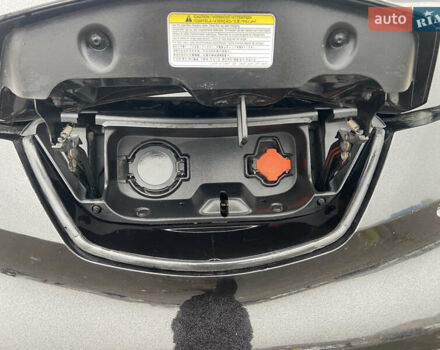 Черный Ниссан e-NV200, объемом двигателя 0 л и пробегом 48 тыс. км за 10500 $, фото 46 на Automoto.ua