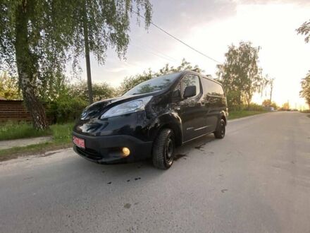 Чорний Ніссан e-NV200, об'ємом двигуна 0 л та пробігом 78 тис. км за 9999 $, фото 1 на Automoto.ua