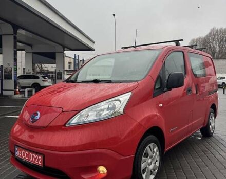 Червоний Ніссан e-NV200, об'ємом двигуна 0 л та пробігом 36 тис. км за 8990 $, фото 6 на Automoto.ua