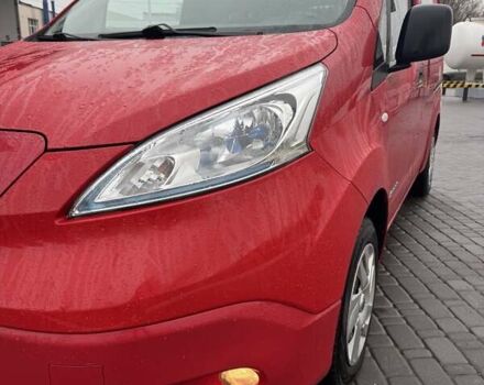 Червоний Ніссан e-NV200, об'ємом двигуна 0 л та пробігом 36 тис. км за 8990 $, фото 1 на Automoto.ua