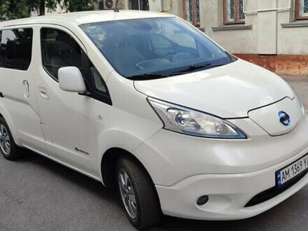 Ниссан e-NV200 2014 в Житомире на Automoto.ua Ниссан e-NV200, объемом двигателя 0 л и пробегом 97 тыс. км за 11200 $, фото 1 на Automoto.ua