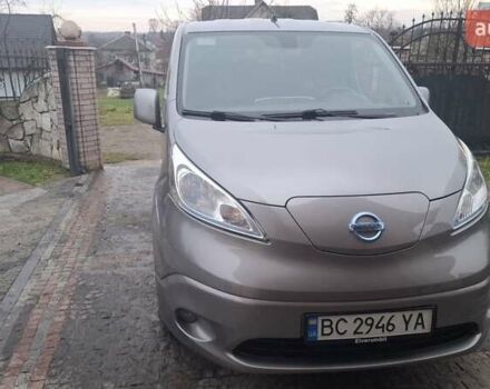Серый Ниссан e-NV200, объемом двигателя 0 л и пробегом 93 тыс. км за 9300 $, фото 3 на Automoto.ua