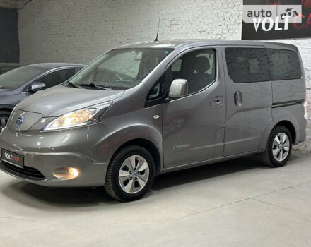 Серый Ниссан e-NV200, объемом двигателя 0 л и пробегом 105 тыс. км за 17500 $, фото 5 на Automoto.ua