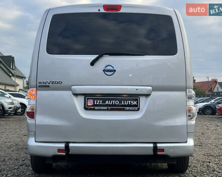 Сірий Ніссан e-NV200, об'ємом двигуна 0 л та пробігом 108 тис. км за 13999 $, фото 6 на Automoto.ua