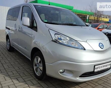 Серый Ниссан e-NV200, объемом двигателя 0 л и пробегом 12 тыс. км за 27500 $, фото 3 на Automoto.ua