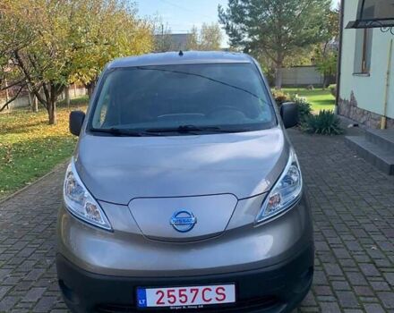 Серый Ниссан e-NV200, объемом двигателя 0 л и пробегом 91 тыс. км за 17200 $, фото 1 на Automoto.ua