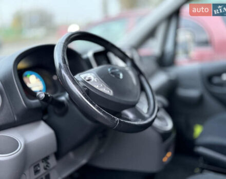 Серый Ниссан e-NV200, объемом двигателя 0 л и пробегом 128 тыс. км за 15777 $, фото 9 на Automoto.ua