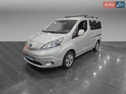 Серый Ниссан e-NV200, объемом двигателя 0 л и пробегом 117 тыс. км за 13900 $, фото 1 на Automoto.ua