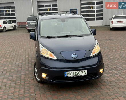 Синий Ниссан e-NV200, объемом двигателя 0 л и пробегом 115 тыс. км за 11000 $, фото 33 на Automoto.ua