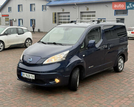 Синий Ниссан e-NV200, объемом двигателя 0 л и пробегом 115 тыс. км за 11000 $, фото 32 на Automoto.ua