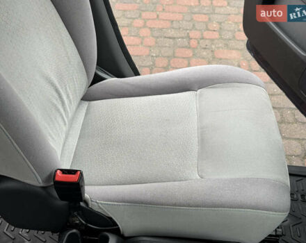 Синий Ниссан e-NV200, объемом двигателя 0 л и пробегом 115 тыс. км за 11000 $, фото 20 на Automoto.ua