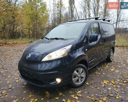Синий Ниссан e-NV200, объемом двигателя 0 л и пробегом 122 тыс. км за 10400 $, фото 4 на Automoto.ua