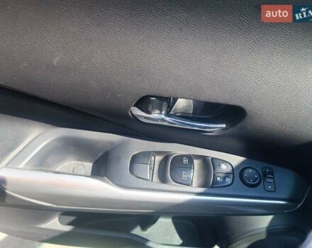 Белый Ниссан Kicks, объемом двигателя 1.6 л и пробегом 76 тыс. км за 14500 $, фото 18 на Automoto.ua