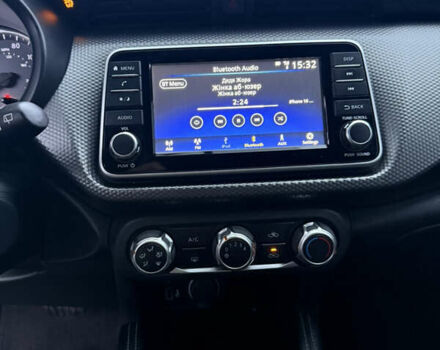 Белый Ниссан Kicks, объемом двигателя 1.6 л и пробегом 90 тыс. км за 13700 $, фото 6 на Automoto.ua