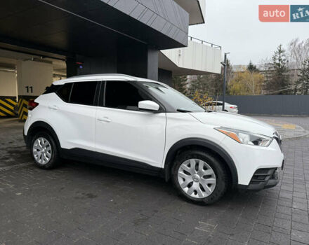 Белый Ниссан Kicks, объемом двигателя 1.6 л и пробегом 90 тыс. км за 13700 $, фото 20 на Automoto.ua