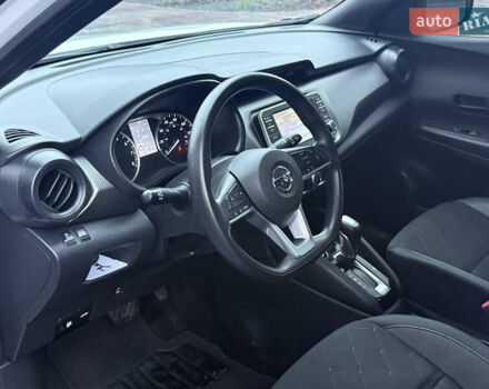 Белый Ниссан Kicks, объемом двигателя 1.6 л и пробегом 90 тыс. км за 13700 $, фото 8 на Automoto.ua