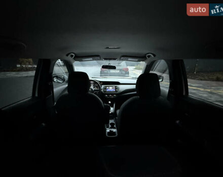 Белый Ниссан Kicks, объемом двигателя 1.6 л и пробегом 90 тыс. км за 13700 $, фото 15 на Automoto.ua