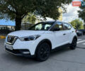 Белый Ниссан Kicks, объемом двигателя 1.6 л и пробегом 112 тыс. км за 12999 $, фото 2 на Automoto.ua