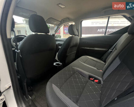 Белый Ниссан Kicks, объемом двигателя 1.6 л и пробегом 32 тыс. км за 14900 $, фото 22 на Automoto.ua