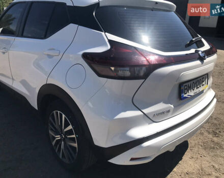 Білий Ніссан Kicks, об'ємом двигуна 1.6 л та пробігом 88 тис. км за 16500 $, фото 7 на Automoto.ua