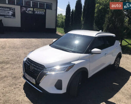 Білий Ніссан Kicks, об'ємом двигуна 1.6 л та пробігом 88 тис. км за 16500 $, фото 13 на Automoto.ua