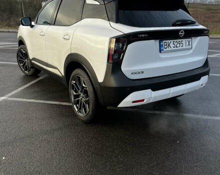 Белый Ниссан Kicks, объемом двигателя 2 л и пробегом 4 тыс. км за 25500 $, фото 5 на Automoto.ua