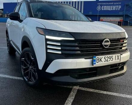 Белый Ниссан Kicks, объемом двигателя 2 л и пробегом 4 тыс. км за 25500 $, фото 1 на Automoto.ua