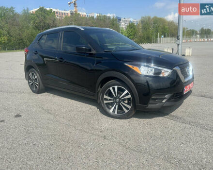 Чорний Ніссан Kicks, об'ємом двигуна 1.6 л та пробігом 88 тис. км за 13600 $, фото 11 на Automoto.ua
