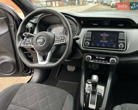 Чорний Ніссан Kicks, об'ємом двигуна 1.6 л та пробігом 117 тис. км за 13500 $, фото 27 на Automoto.ua