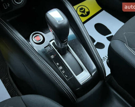 Черный Ниссан Kicks, объемом двигателя 1.6 л и пробегом 96 тыс. км за 13850 $, фото 13 на Automoto.ua