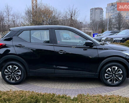 Черный Ниссан Kicks, объемом двигателя 1.6 л и пробегом 96 тыс. км за 13850 $, фото 7 на Automoto.ua