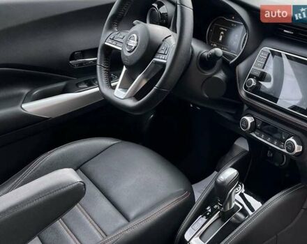 Черный Ниссан Kicks, объемом двигателя 1.6 л и пробегом 109 тыс. км за 16999 $, фото 13 на Automoto.ua