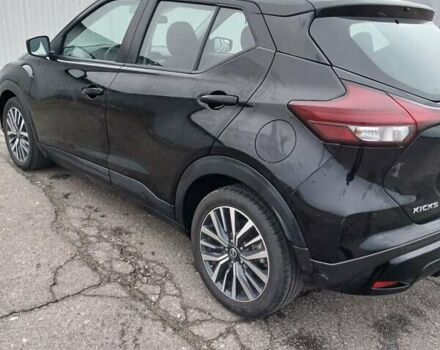 Чорний Ніссан Kicks, об'ємом двигуна 1.6 л та пробігом 95 тис. км за 17111 $, фото 4 на Automoto.ua