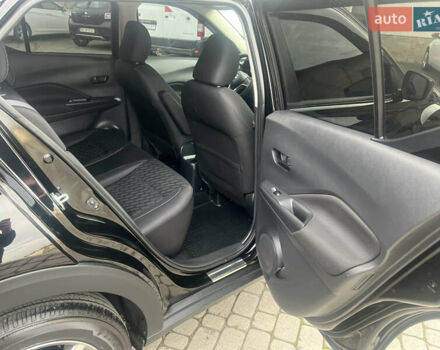 Черный Ниссан Kicks, объемом двигателя 1.6 л и пробегом 28 тыс. км за 14700 $, фото 30 на Automoto.ua