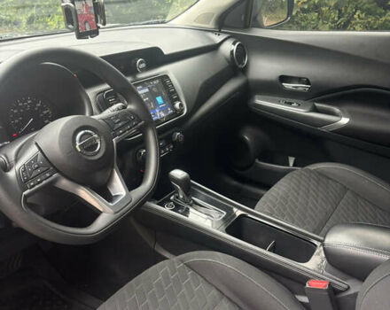 Черный Ниссан Kicks, объемом двигателя 1.6 л и пробегом 156 тыс. км за 15300 $, фото 7 на Automoto.ua