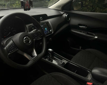 Черный Ниссан Kicks, объемом двигателя 1.6 л и пробегом 156 тыс. км за 15300 $, фото 9 на Automoto.ua