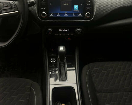 Черный Ниссан Kicks, объемом двигателя 1.6 л и пробегом 156 тыс. км за 15300 $, фото 11 на Automoto.ua