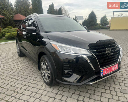 Черный Ниссан Kicks, объемом двигателя 1.6 л и пробегом 28 тыс. км за 14700 $, фото 8 на Automoto.ua