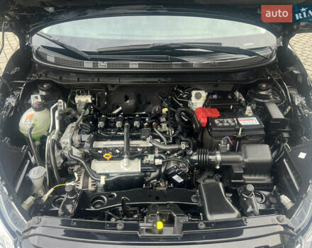 Черный Ниссан Kicks, объемом двигателя 1.6 л и пробегом 28 тыс. км за 14700 $, фото 45 на Automoto.ua