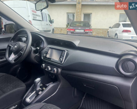 Черный Ниссан Kicks, объемом двигателя 1.6 л и пробегом 28 тыс. км за 14700 $, фото 34 на Automoto.ua