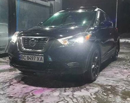 Черный Ниссан Kicks, объемом двигателя 1.6 л и пробегом 109 тыс. км за 16999 $, фото 1 на Automoto.ua